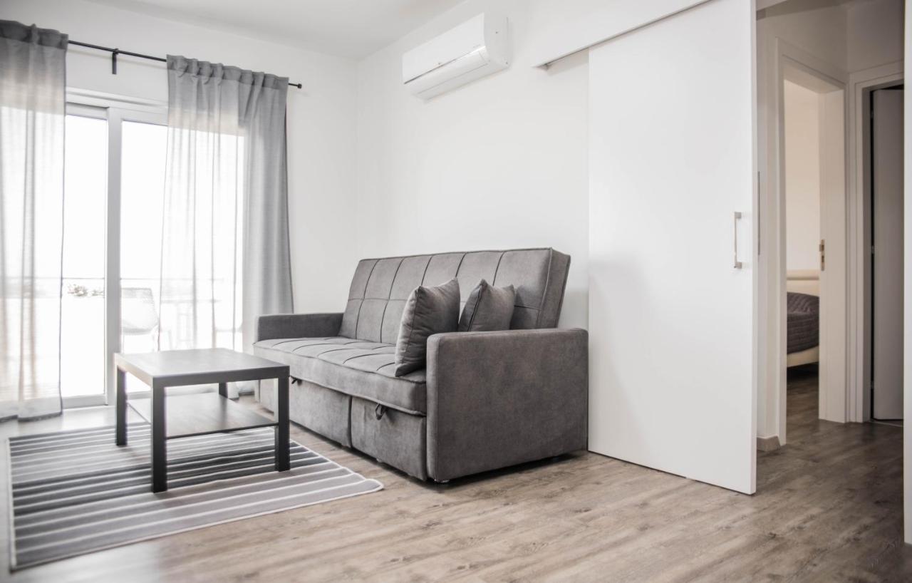 Lovely One Bedroom Apartment With Nice View Kissonerga Extérieur photo
