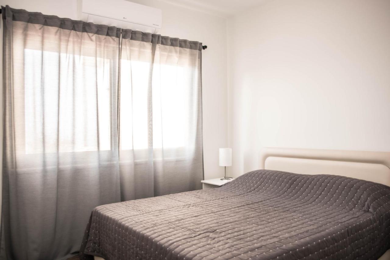 Lovely One Bedroom Apartment With Nice View Kissonerga Extérieur photo